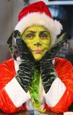 Dressing up as the Grinch, Gutierrez-Wilson steals Vallejo's heart