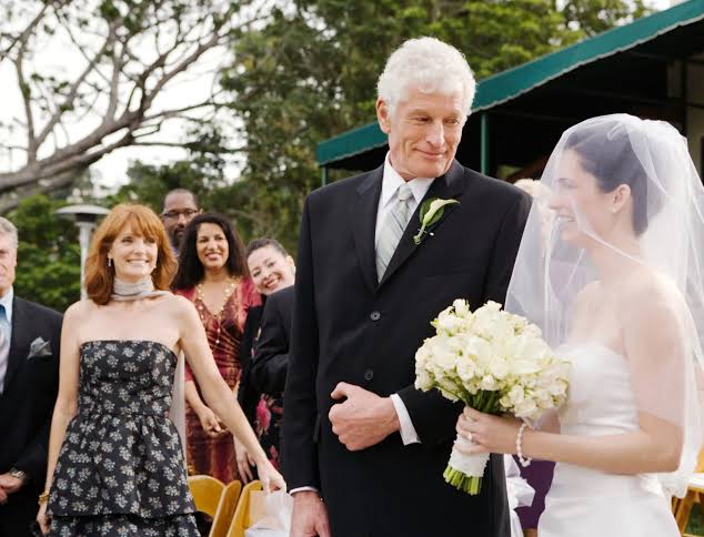 Bride Rejecting Stepdad Walking Her Down the Aisle Backed: 'Never His Kid'  - Newsweek