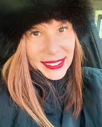 Joanne Bryson's Instagram, Twitter & Facebook