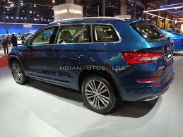 Škoda kodiaq piešķir sasaistei starp mobilajām ierīcēm un automašīnu jaunu dimensiju. Skoda Kodiaq Petrol Live From Auto Expo 2020