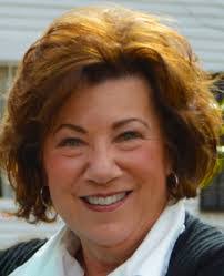 Barbara Hinkle's Instagram, Twitter & Facebook