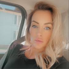 What places are opening early for the Jets Vikings game?