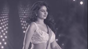 HDactress.com: Anchor Varshini Sounderajan Sizzling Hot Item Dance In Tv  Show