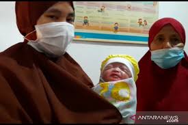 Maybe you would like to learn more about one of these? Pembuang Bayi Nyalakan Musik Keras Untuk Kelabui Proses Lahiran Antara News