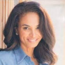 Karin Taylor's Instagram, Twitter & Facebook