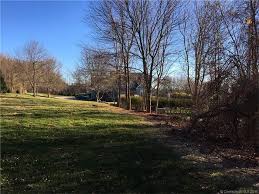 Zip code 69147 is located in western nebraska and covers an extremely large land area compared to other zip codes in the united states. 28 Grassy Hill Rd Roxbury Ct 06783 1 100 000 House For Sale Home Images Property Price