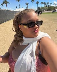 made it through the winter @reneerapp 🌵🍒 #jordychella