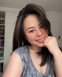 𝗥𝗘𝗬𝗡𝗔 𝗜𝗩𝗔𝗡𝗔 (@djreynaivana939) · Instagram 照片和视频