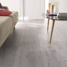 Sol pvc newport white gerflor. Revetement De Sol Stratifie Decor Pin Blanc Platinium Castorama Parquet Stratifie Sol Stratifie Stratifie