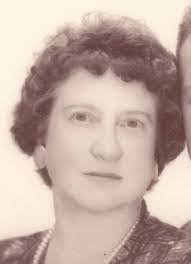 Bobbie Ledoux's Instagram, Twitter & Facebook