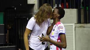 Viewing tweets won't unblock @paola_egonu. Volley Egonu Skorupa Dal Coming Out Al Bacio Rivelatore La Coppia Scoppia