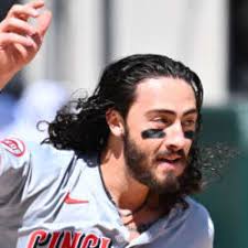 Royals acquire India and Wiemer; Reds acquire Singer