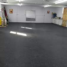 Rubber Flooring Rolls 1 4 Inch Regrind Confetti In 2021 Rubber Garage Flooring Garage Floor Coatings Rolled Rubber Flooring