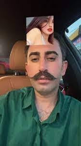 Mina Farman's Instagram, Twitter & Facebook