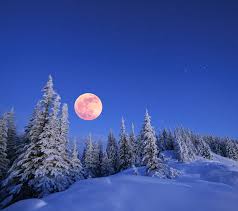 The cancer full moon, also called the cold moon, is the last full moon of the year, and the nurturing energy it packs is exactly what we need after a year marked by tumult and uncertainty. Solstice Celebration Cancer Full Moon Time Of Celebration And Completion Dec 15 21 2018 Kgstiles Com