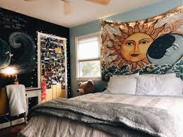 If you've been clocking in from your sofa, consider incorporating an. Vsco Abbymccall Edgy Bedroom Small Bedroom Edgy Room Bedrooms
