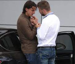 The big story behind controversial photo of Gerard Pique and Zlatan  Ibrahimovic - Football | Tribuna.com