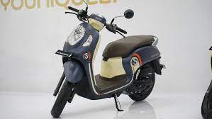 Yapz, kita semua mungkin tahu bahwa yamaha menjadi salah satu pabrikan motor yang cukup sering. Honda Scoopy 2020 Spesifikasi Lengkap Dan Harga