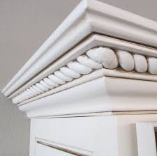 Painted Cabinets With Glazing And Beautiful Rope Trim Crown Molding From Procraft Fine White Glazed Cabinets Painted Kitchen Cabinets Colors Moldings And Trim