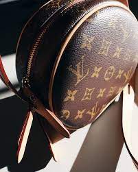 Bagaholicboy On Instagram I Think I M In Love Meet The New Boite Chapeau Souple Pm From Louisvuitton Basically Your L Louis Vuitton Louis Vuitton Hat Bags