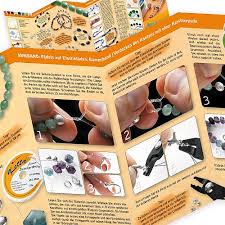 Sei es als fashion statement, oder als geschenk, makramee armbänder sind super easy selber zu machen! Schmuck Basteln Bastelanleitung Armbander Anleitung Armband Basteln