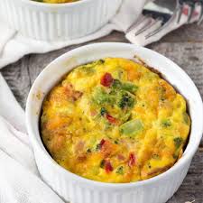 Broccoli And Ham Crustless Quiche Cooking On The Front Burner Crustless Quiche Quiche Quiche Recipes Easy