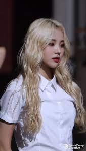 Nayeon Bias Wrecker Blonde Asian Kim Lip Beauty
