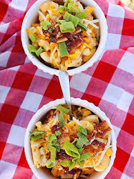 Say Hello To That Good Home Cooking From Your Childhood With Personal Mac And Cheese Bowls Covered In Ooey Gooey Cheese And Topped W Recipes Pasta Dishes Food