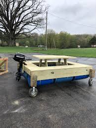 Interesting Way To Have A Dinner Cruise Floating Picnic Table Boat Camping Table