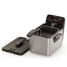 Stainless steel housing and digital control panels look sleek on countertops. Presto Profry Stainless Steel Deep Fryer