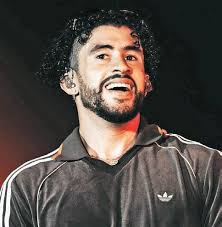 El origen del tema que ha puesto a escuchar regional mexicano a muchos  boricuas