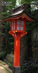 Simple, beautifully crafted, zen style japanese shoji table lanterns, floor lamps, overhead lighting & a vast selection of elegant, hand painted & glazed, fine chinese porcelain, oriental table lamps. Japanese Lantern Fonar Yaponiya