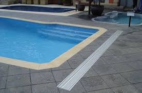 Hideaway Rollers Elite Pool Covers Solar Pool Cover Pool Cover Swimming Pools Backyard