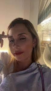 Juliana Morse's Instagram, Twitter & Facebook