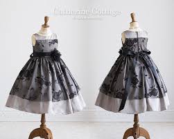 子供ドレスのキャサリンコテージ 本店 ワンピース スーツ フォーマル靴 商品詳細 子供ドレス ローズ刺繍チュールドレス 子供服 女の子 キッズ 子ども フォーマル 120 130 140 150 cm 発表会 結婚式 コンクール パーティードレス 赤 白 レース ワンピース ドレス