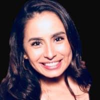 Amanda Pozzi's Instagram, Twitter & Facebook