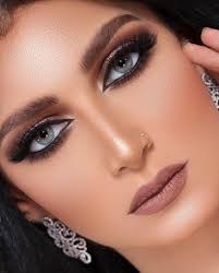 477 Likes 114 Comments G A R A M I Official Garami Signature On Instagram كولكشن رمضان العيد مودي Makeup Eyeshadow Smokey Gorgeous Makeup Lovely Eyes
