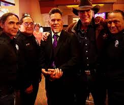 Robert taylor news, gossip, photos of robert taylor, biography, robert taylor girlfriend list 2016. Robert Taylor Facebook