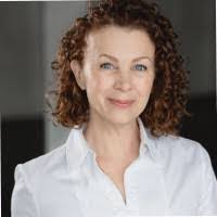 Beth Parkinson's Instagram, Twitter & Facebook