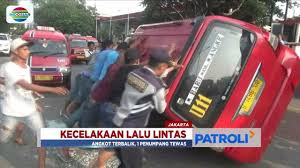 Foto kecelakaan dan mati sadis. Berita Kecelakaan Lalu Lintas Hari Ini Kabar Terbaru Terkini Liputan6 Com Page 5