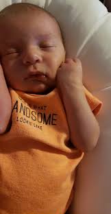 What is the weight of a large pineapple?