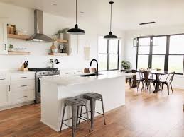 Jul 05, 2018 · the best white modern farmhouse exterior paint colors. From Traditional To Contemporary Discover Farmhouse Design For Any Style The Register Mail Galesburg Il