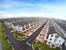 Menyelesaikan projek rumah terbengkalai 35 projek telah dapat diselesaikan berbanding 14 projek yang dijanjikan. Scientex Rancang Bina 50 000 Unit Rumah Mampu Milik