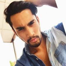 Dua kali tunda majlis perkahwinan, idris khan nafi putus dengan kekasih. Biodata Idris Khan Hero Melayu Berbadan Sado Azhan Co