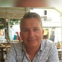 Brian Farrelly's Instagram, Twitter & Facebook