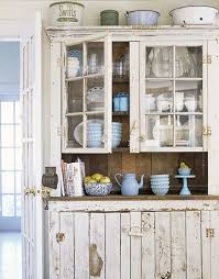 All made in the usa with your choice of stain or paint finishes. White Country Kitchen Til Hjemmet Rustikke Hjem Hus Innredning