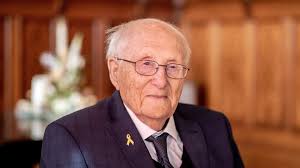 Holocaust-Überlebender Weinberg feiert 100. Geburtstag