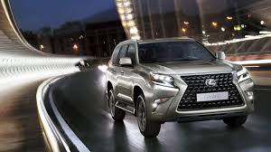 striveme انواع السيارات الفخمة اكتشف أهم الفئات في السعودية