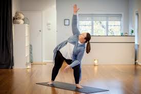 Contact yoga in daily life melbourne. Come As You Are To Fat Yoga Abc News Australian Broadcasting Corporation
