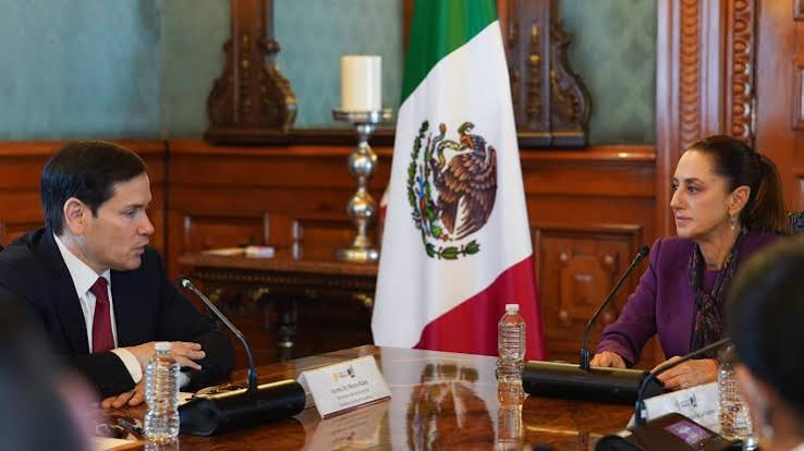 Mur frontalier, sécurité et tensions diplomatiques entre les États-Unis et le Mexique